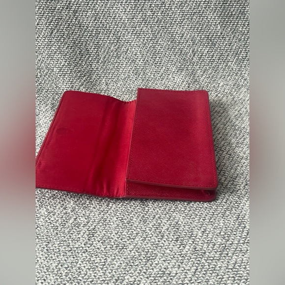 Michael Kors Red Wallet with Gold Hardware - Picture 11 of 16